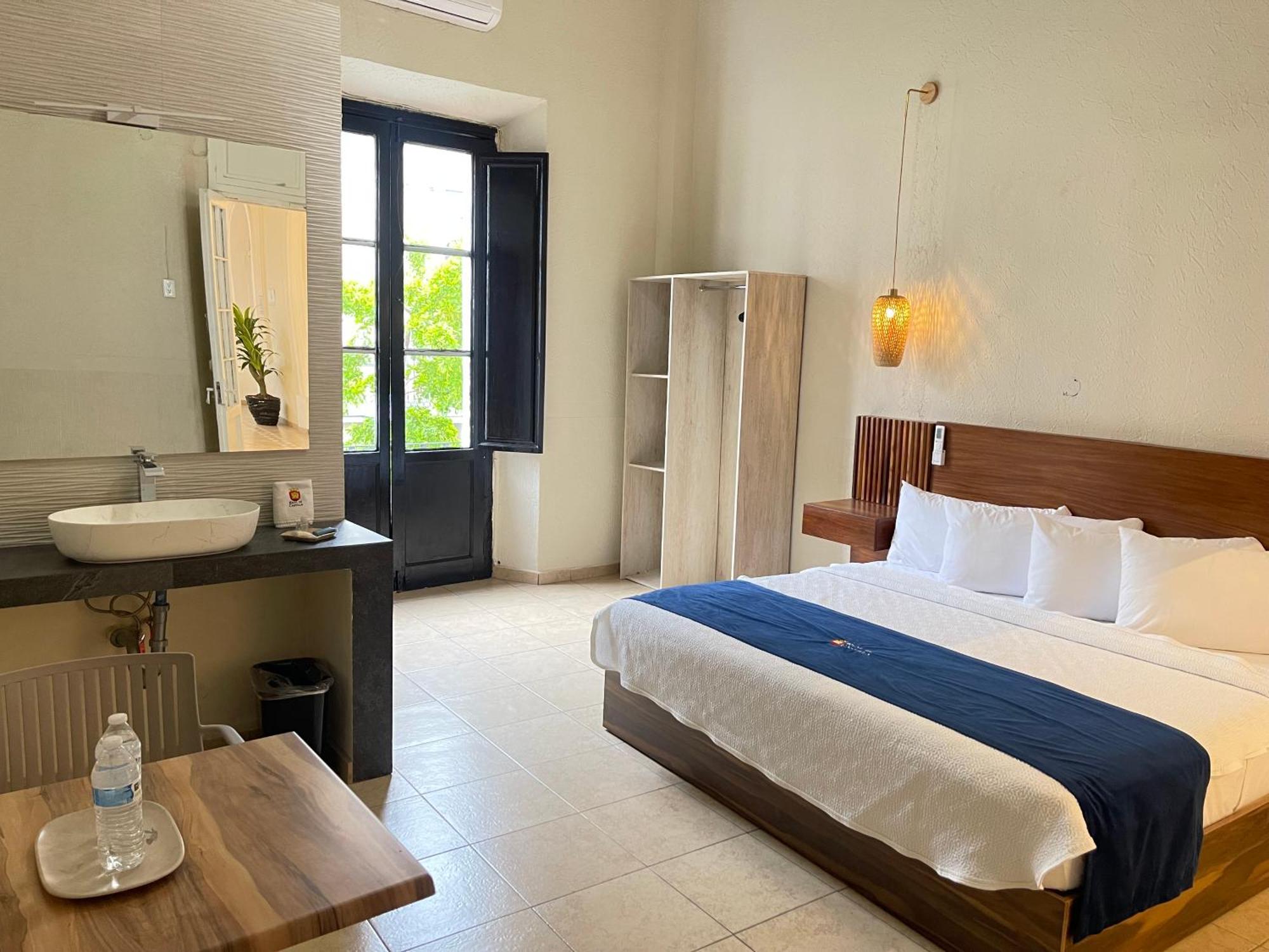 Hotel Real De Castilla Nuovo Guadalajara Kültér fotó